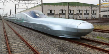 400-kms-hiz-yapan-alfa-x-treni-japonyada-test-edilmeye-basladi-Tyg9Mvzz.jpg