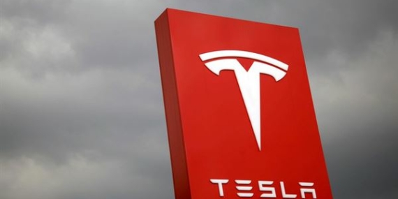 Elon Musk’tan kırmızı alarm: Tesla’nın parası tükeniyor